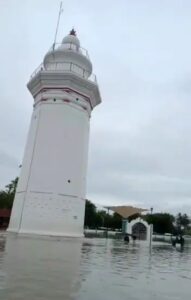 Wisata Ziarah Menara Banten Lama Serang Terendam Banjir, Suara Histeris Warga Bikin Merinding 2 IMG 20220301 235530