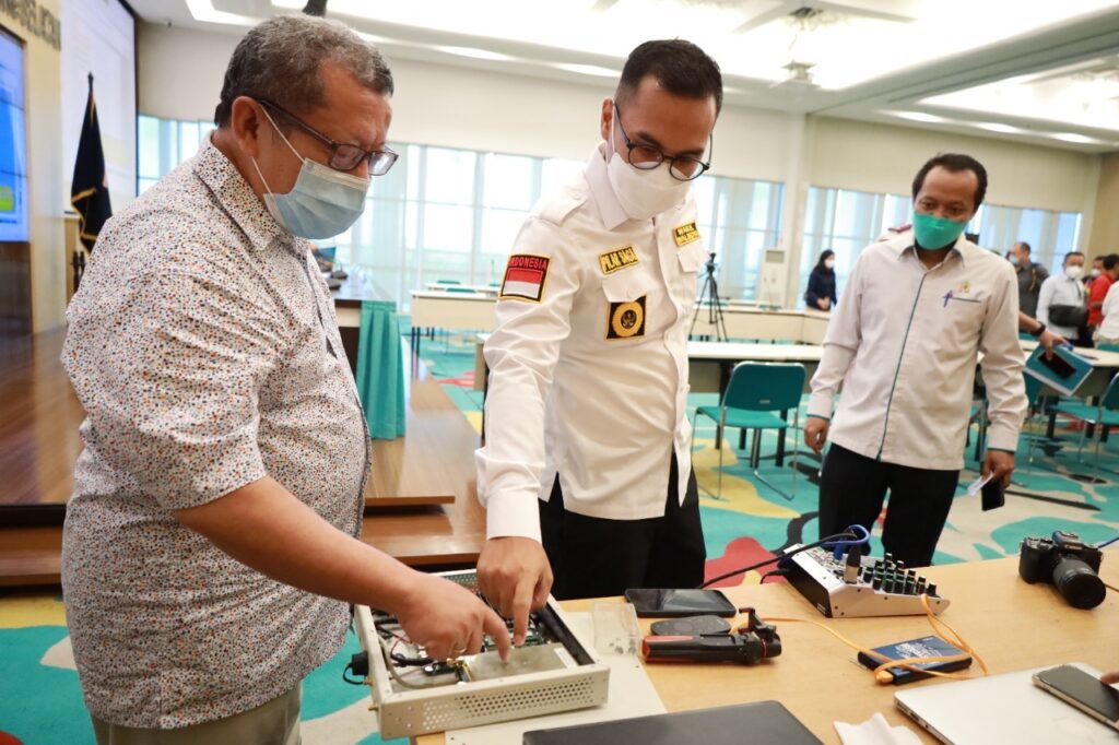 Pemkot Tangsel Hadirkan Jaringan Super Cepat 5G, Dorong Kemajuan Smart City 2 WhatsApp Image 2022 04 12 at 21.46.54