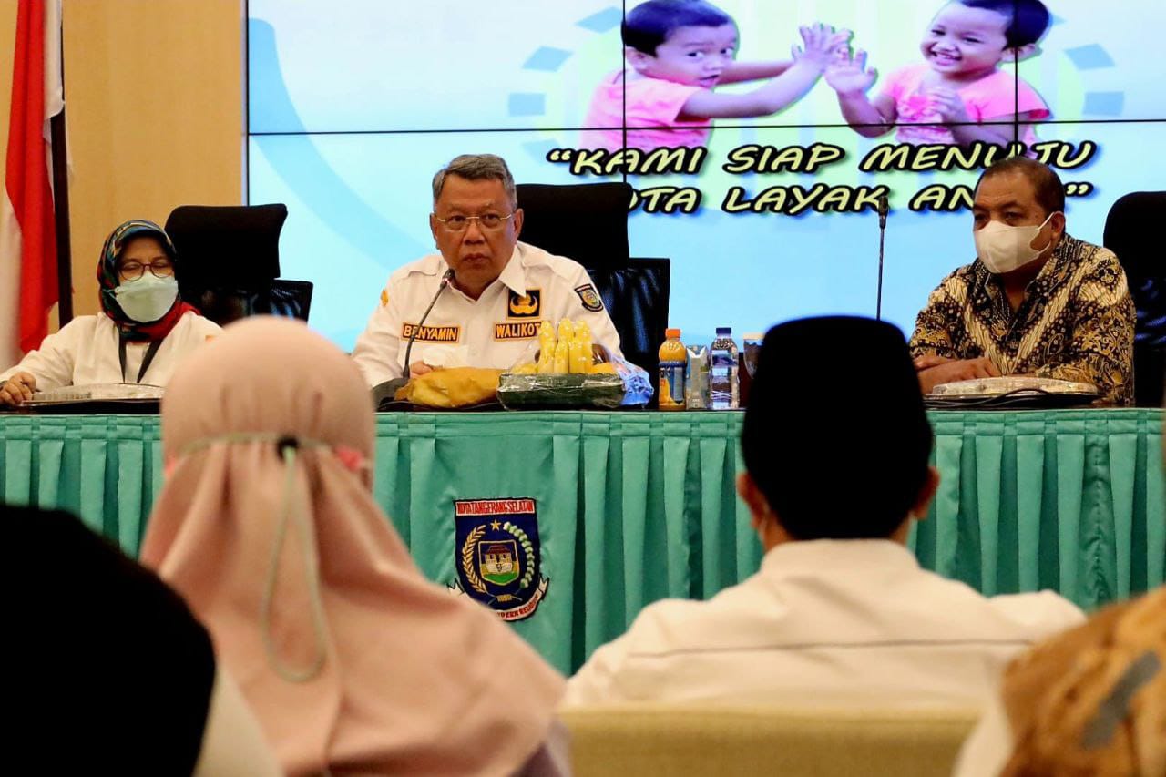 ABD76009 5F6A 486E B2DF 1247D7405B90