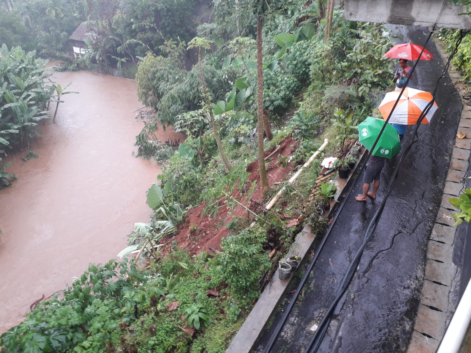 7B04711D 0C42 4D33 9286 5276CE725690