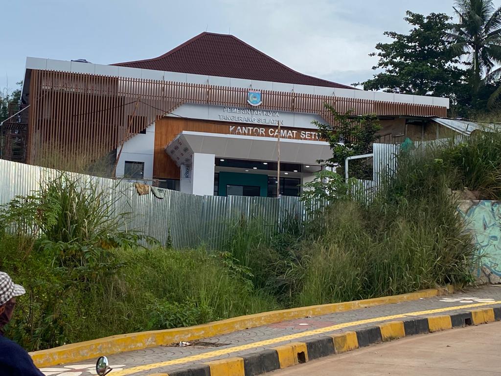 kantor kecamatan setu