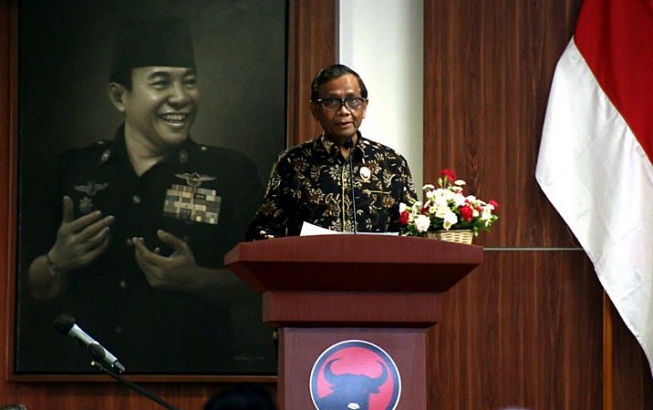 Menkopolhukam Mahfud MD 2