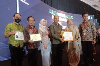 8f562804 45c4 4382 b95a 7b1b7732a5a7