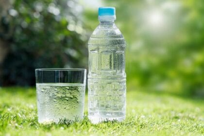 Air mineral sehat perlu diketahui ciri-cirinya.