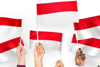Bendera Indonesia berwarna merah putih.