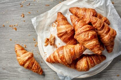 Croissant kue yang kerap disangka dari Prancis padahal dari Austria.