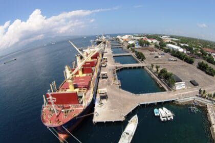 Dermaga yang diperingati setiap 17 Juni.