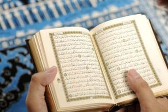 Keutamaan membaca surat Yasin.