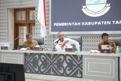 b983b417 9ecd 4756 b5fb fa630679ecf5