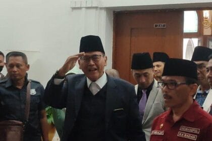pimpinan pesantren al zaytun panji gumlang