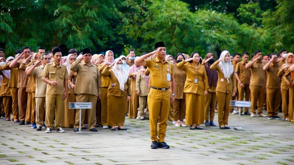 Beri Motivasi ASN Pemkot Tangsel, Wali Kota: Kurangi Mengeluh, Jalankan Tugas dengan Baik 3 IMG 4634