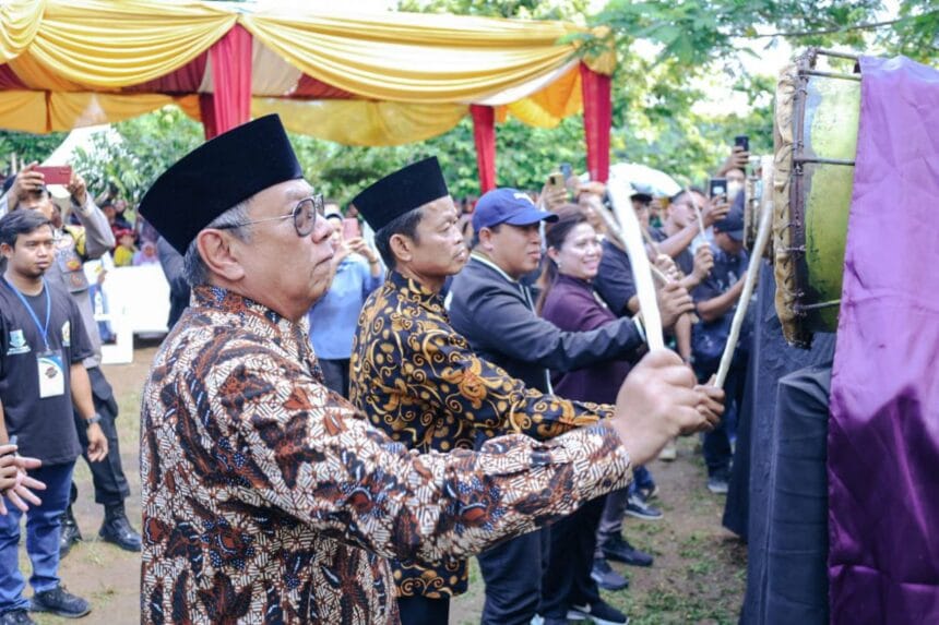 Wali Kota Tangsel Benyamin Ajak Masyarakat Lestarikan Budaya 1 IMG 4751
