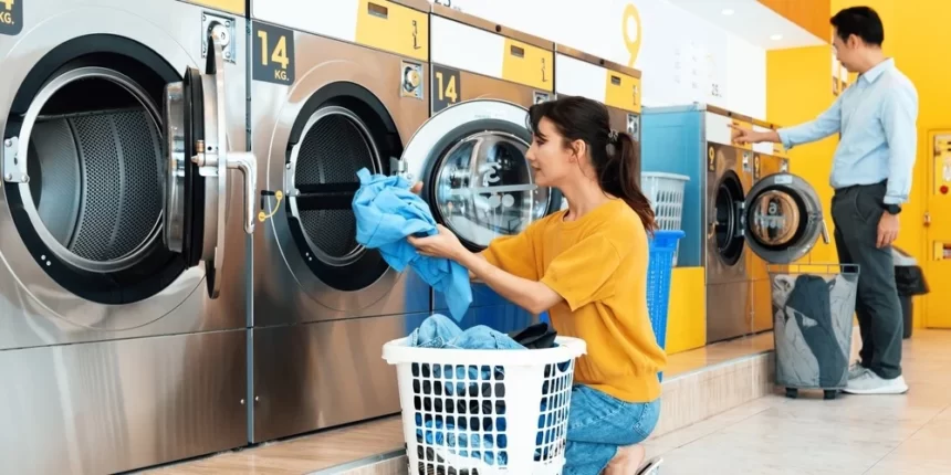 Laundry banyak ditemukan di area perkotaan.