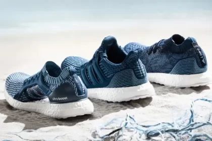 Sepatu Adidas dari limbah pabrik.