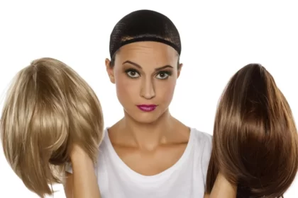 Penggunaan rambut palsu memiliki banyak manfaat.