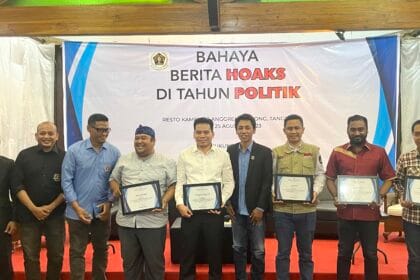 DISKUSI BAHAYA HOAKS PWI