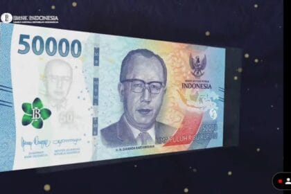 Pada uang kertas Rp50.000 tahun emisi 2022 menampilkan wajah Ir. H. Djuanda Kartawidjaja