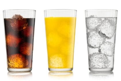 Soda memiliki manfaat juga risiko saat dikonsumsi.