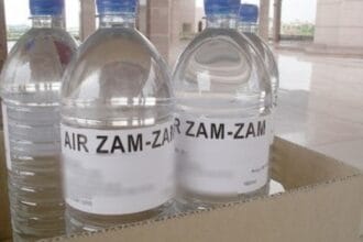 Air Zam Zam memiliki banyak manfaat.