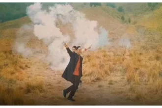 Flare menjadi penyebab kebakaran di Bukit Teletubbies.