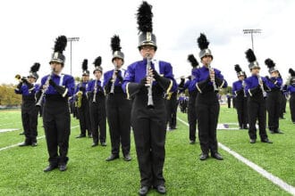 Marching band sering dianggap bukan bagian dari seni tapi olahraga,