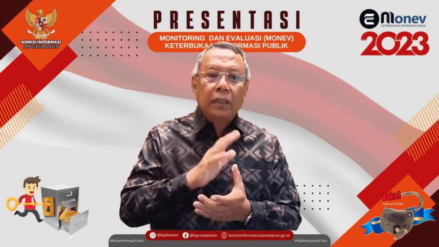 Pemaparan Terkait Informasi Publik Yang Disampaikan Oleh Benyamin Davnie Dalam Forum