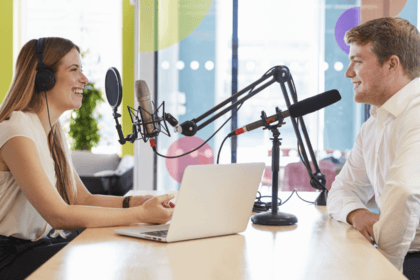 Podcast merupakan cara terkini mengonsumsi audio.