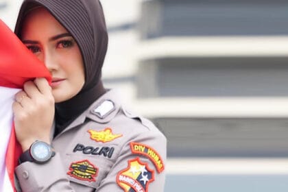 Keberadaan Polwan memudahkan tugas polisi.