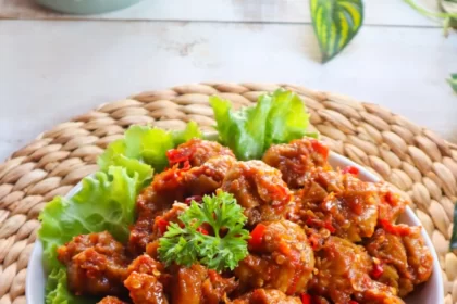 Bakso Mercon dengan pedas meletup-letup.