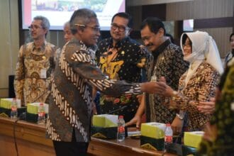 Meningkatkan Perekonomian Masyarakat Pemerintah Membangun Kawasan di Pedesaan