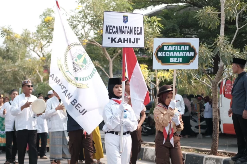 Pawai Taaruf Musabaqoh Tilawatil Quran MTQ XXIII Tingkat Kota Depok