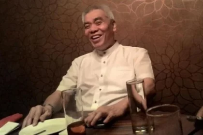 Alex Tirta Di Periksa