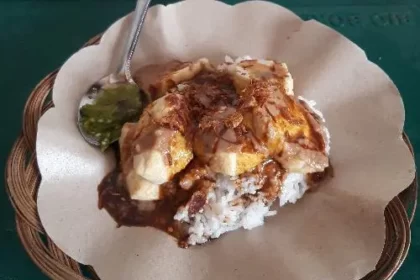 Sangtau makanan khas Karawang yang kudu dicoba.