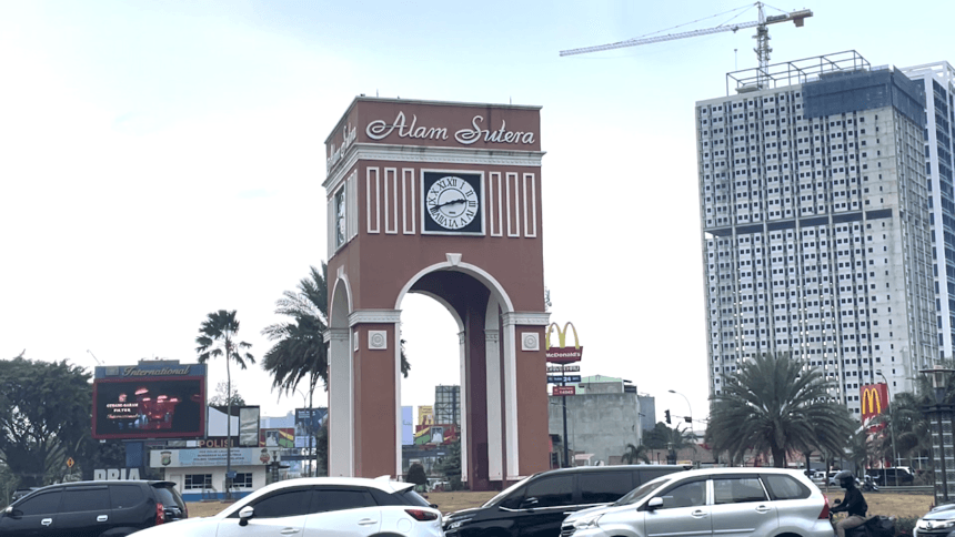 Tanggapan Positif Warga Serpong Utara Soal Wacana Perubahan Tugu Bundaran Alam Sutera 1 Tugu Alam Sutra