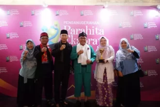 Anugerah Parahita Ekapraya APE Tahun 2023 kategori Utama dalam acara penganugerahan di Studio Grand Metro TV