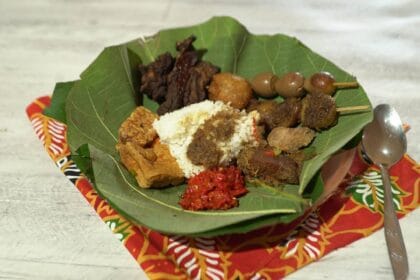 Nasi Jamblang. (Foto : Indonesia Kaya)