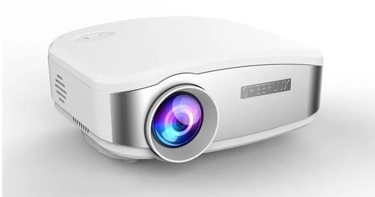 Proyektor, benda canggih punya banyak fungsi. (Foto : Pemasangan)