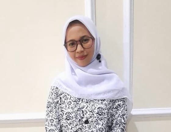 Pengaruh Pengetahuan dan Sikap Terhadap Penggunaan Metode Kontrasepsi MKJP pada Pasangan Usia Subur 2 SITI NURLELAH