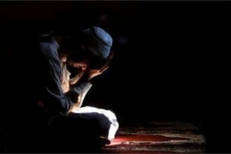 Taubat nasuha. (Foto : Islami)