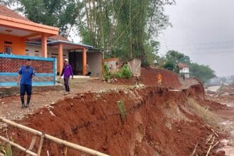 Longsor di Tigaraksa Tangerang