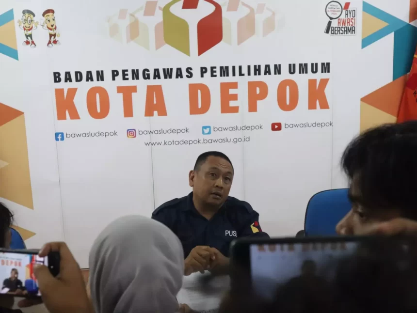 Anggota Bawaslu Kota Depok Koordinator Divisi Penanganan Pelanggaran dan Datin Sulastio