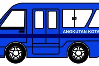 Angkot. (Foto : Riska Dwicahyanti)