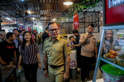 Kunjungan Wali Kota Bogor ke Kantin Balai Kota Bogor