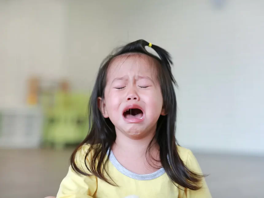 Kenapa Keluar Air Mata saat Menangis? 1 Kenapa menangis mengeluarkan air mata. (Foto Liputan 6)