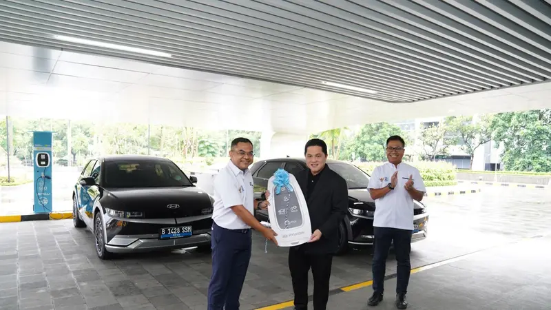 Pejabat BUMN Dapat Jatah Mobil Listrik: Komitmen Nyata Dukung Transisi Energi 1 Pejabatan BUMN Dapat Sewaan Mobil Listrik