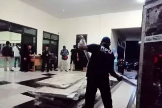 Proses pasokan logistik untuk penyelenggaraan Pemilu 2024 di wilayah Kecamatan Sukmajaya