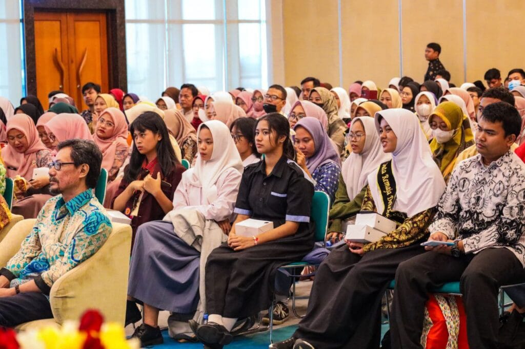 Program Pendidikan Pemkot Tangsel 2024: Tambah Ruang Kelas - Bantuan Biaya Pendidikan 1.000 Sarjana 3 Tangsel