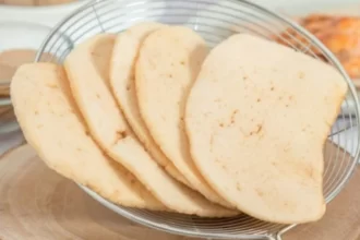 Kerupuk udang. (Foto : Intip Seleb)