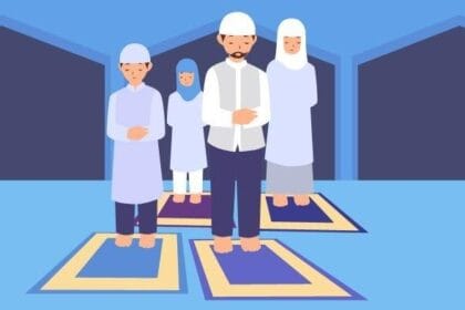 Niat Sholat Tarawih (Foto : Sripoku)