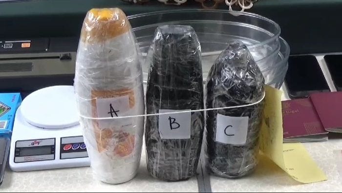 Penyelundupan Narkoba Jenis Kokain di dalam Botol Sampo